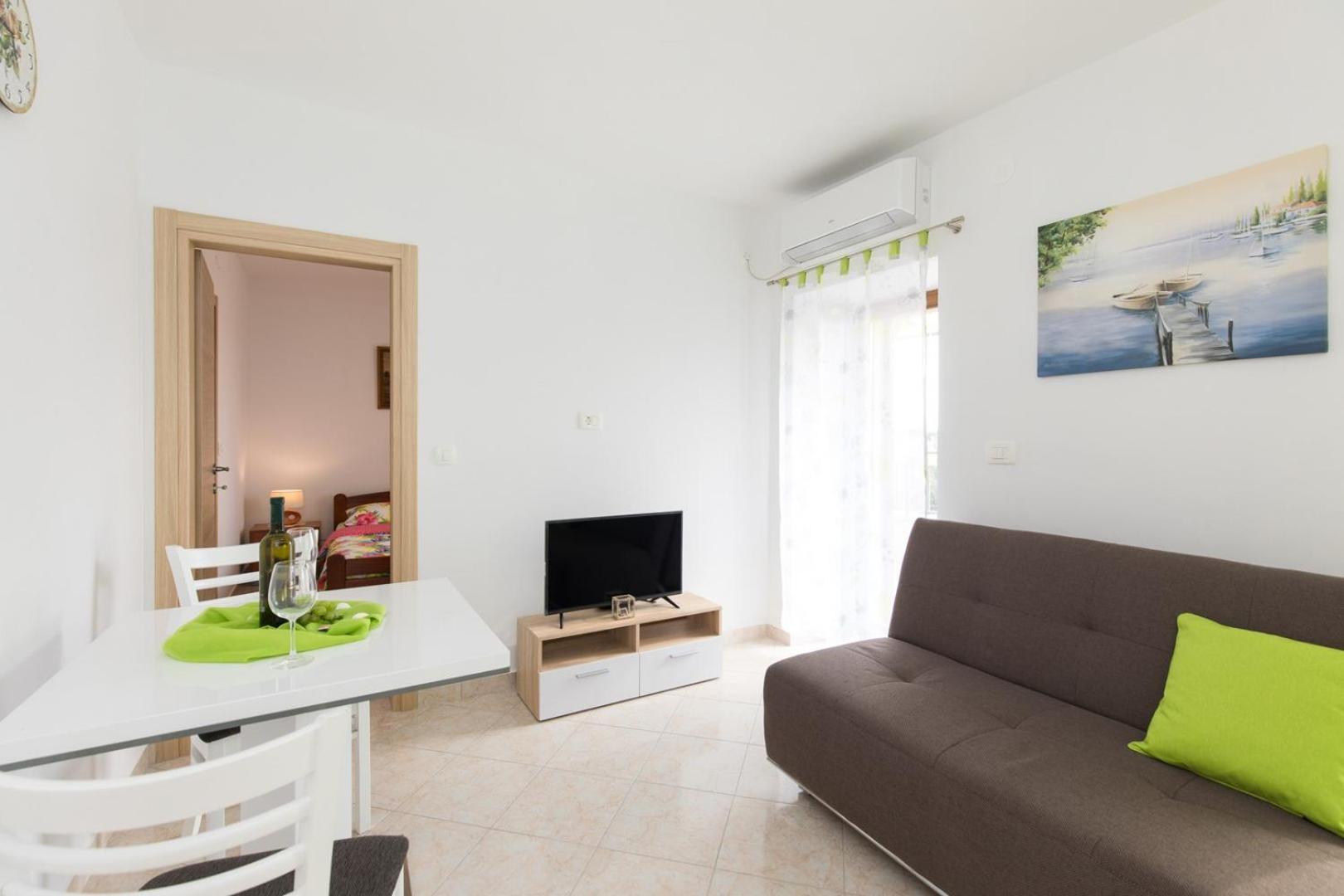Apartments Gabi Punat Exterior photo
