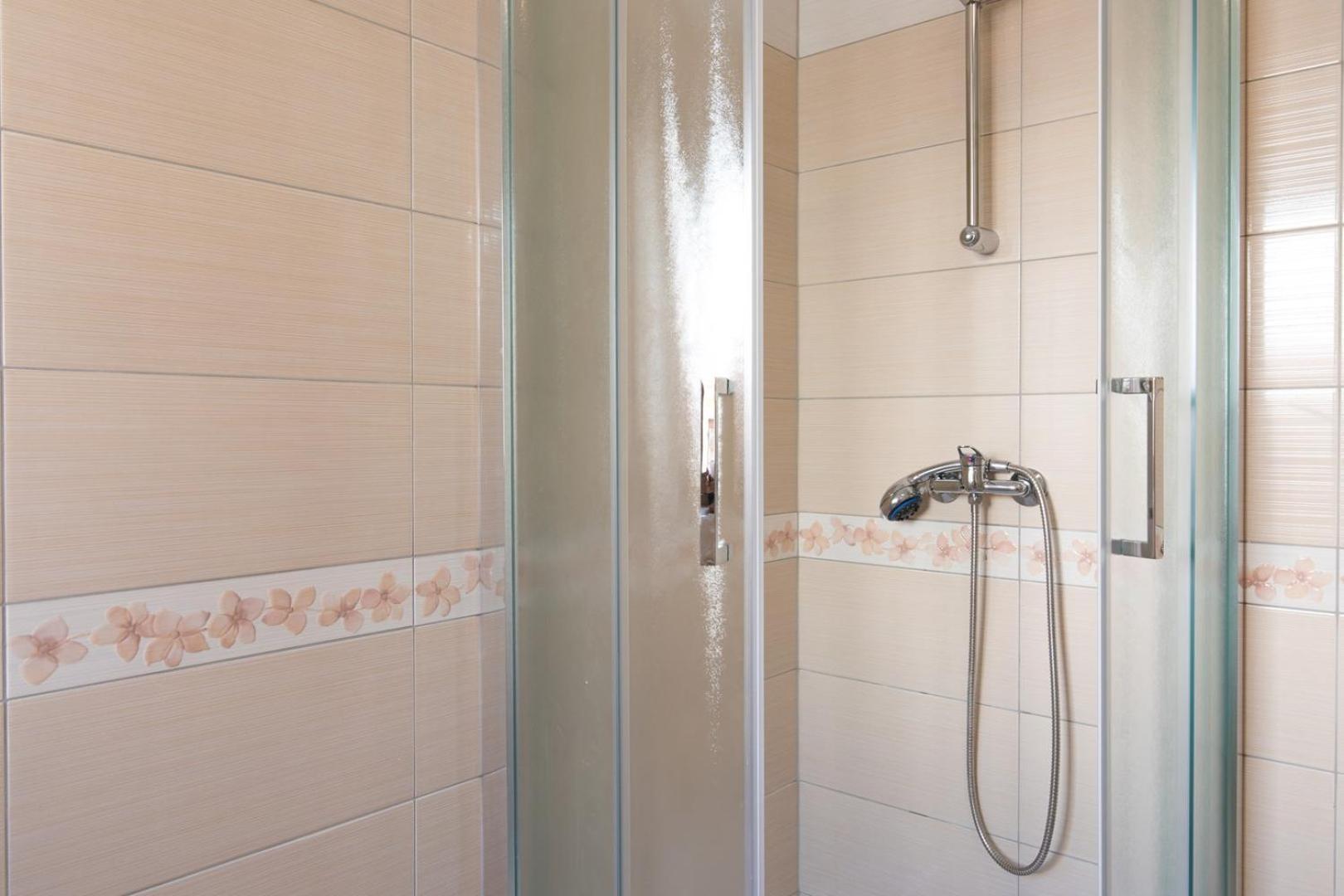 Apartments Gabi Punat Exterior photo