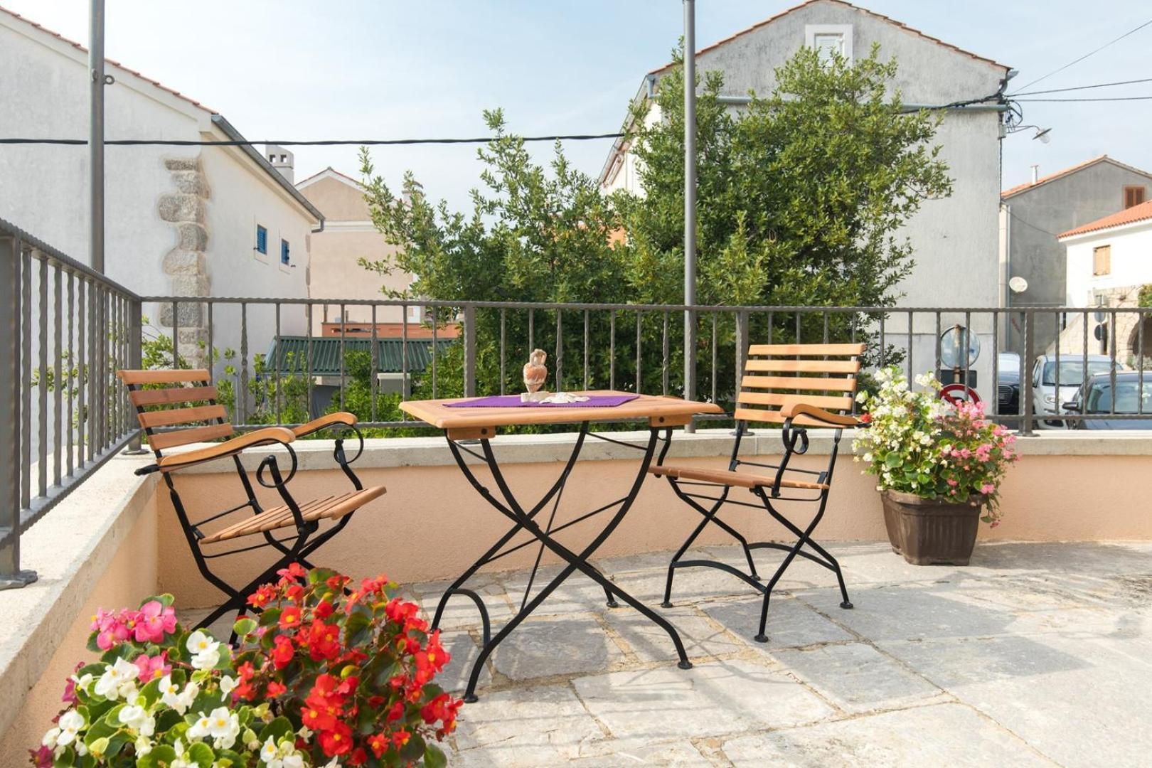 Apartments Gabi Punat Exterior photo